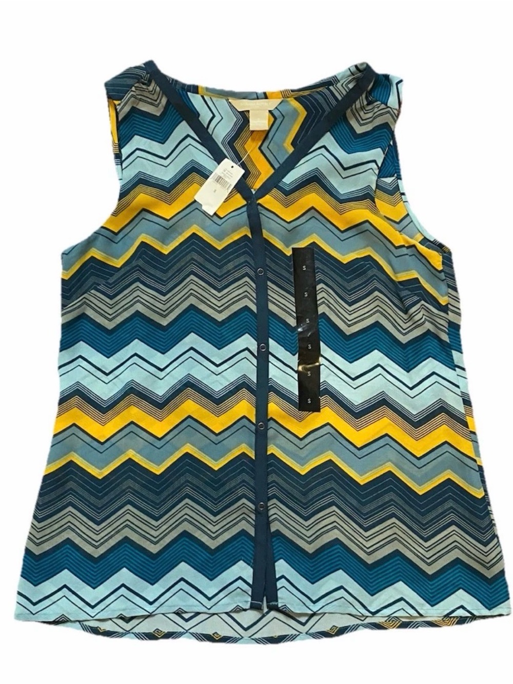 Ladies Banana Republic NWT Sleeveless Snap Closure Top Chevron Blue V Neck